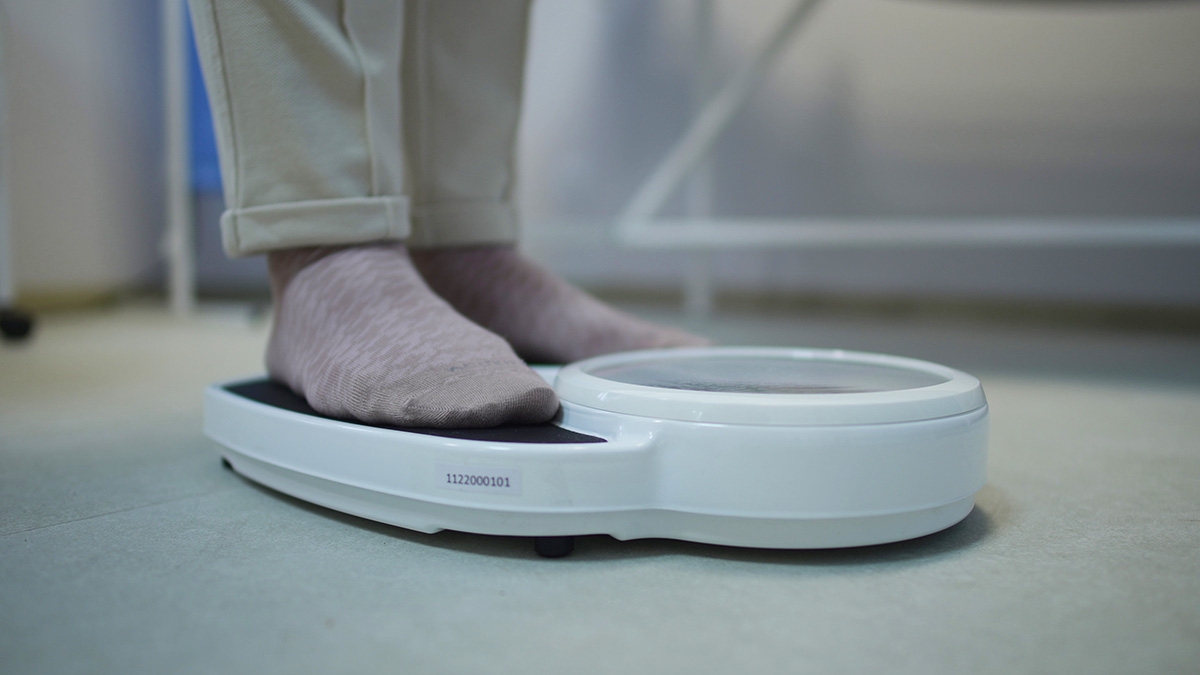 Bathroom scales